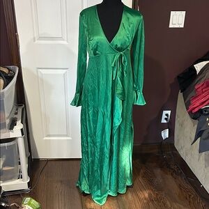 Vibrant Emerald Long Sleeve Glydons Hollywood Regency wrap robe M